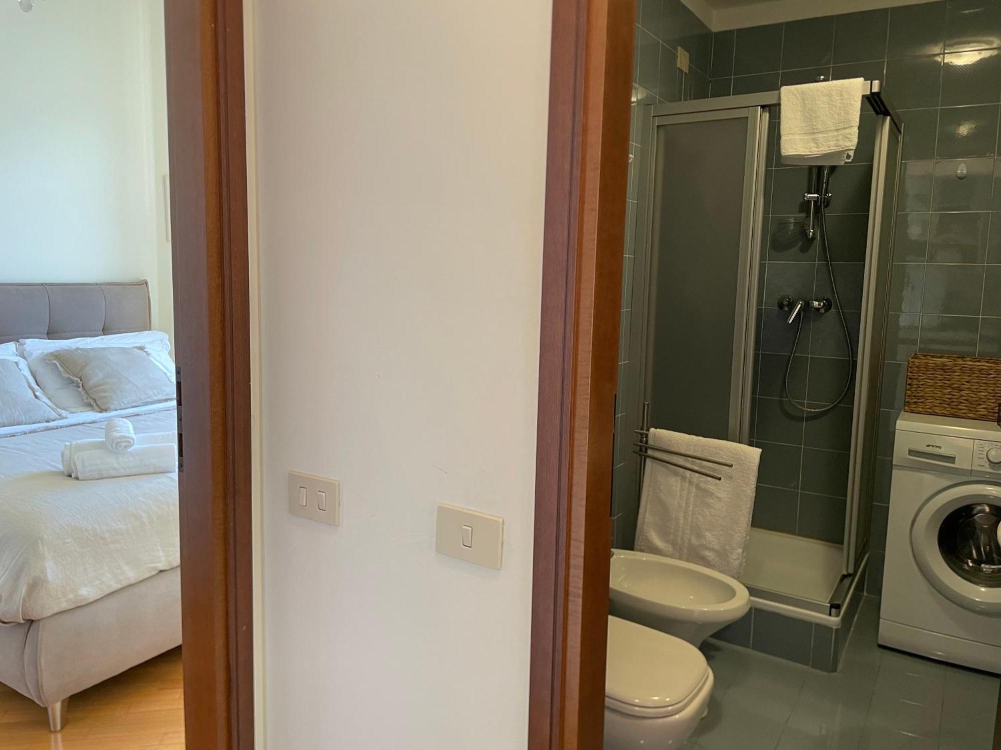 شقة Residenza Victoria ميناجيو المظهر الخارجي الصورة